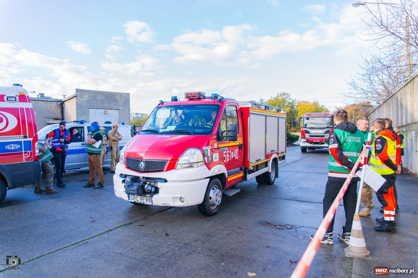 Zdjęcie w galerii na portalu naszraciborz.pl: Służby w akcji przy Cegielnianej. Powiatowe manewry w Raciborzu [FOTO i WIDEO] wiadomości z regionu