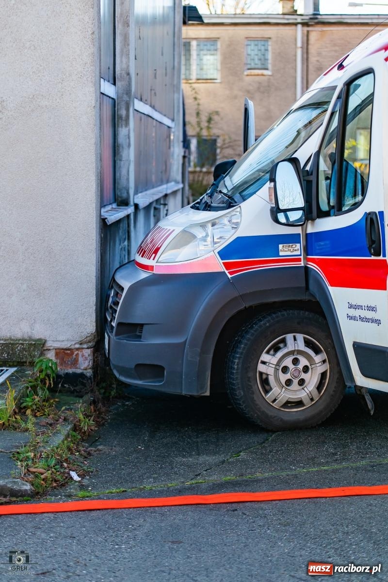 Zdjęcie w galerii na portalu naszraciborz.pl: Służby w akcji przy Cegielnianej. Powiatowe manewry w Raciborzu [FOTO i WIDEO] wiadomości z regionu