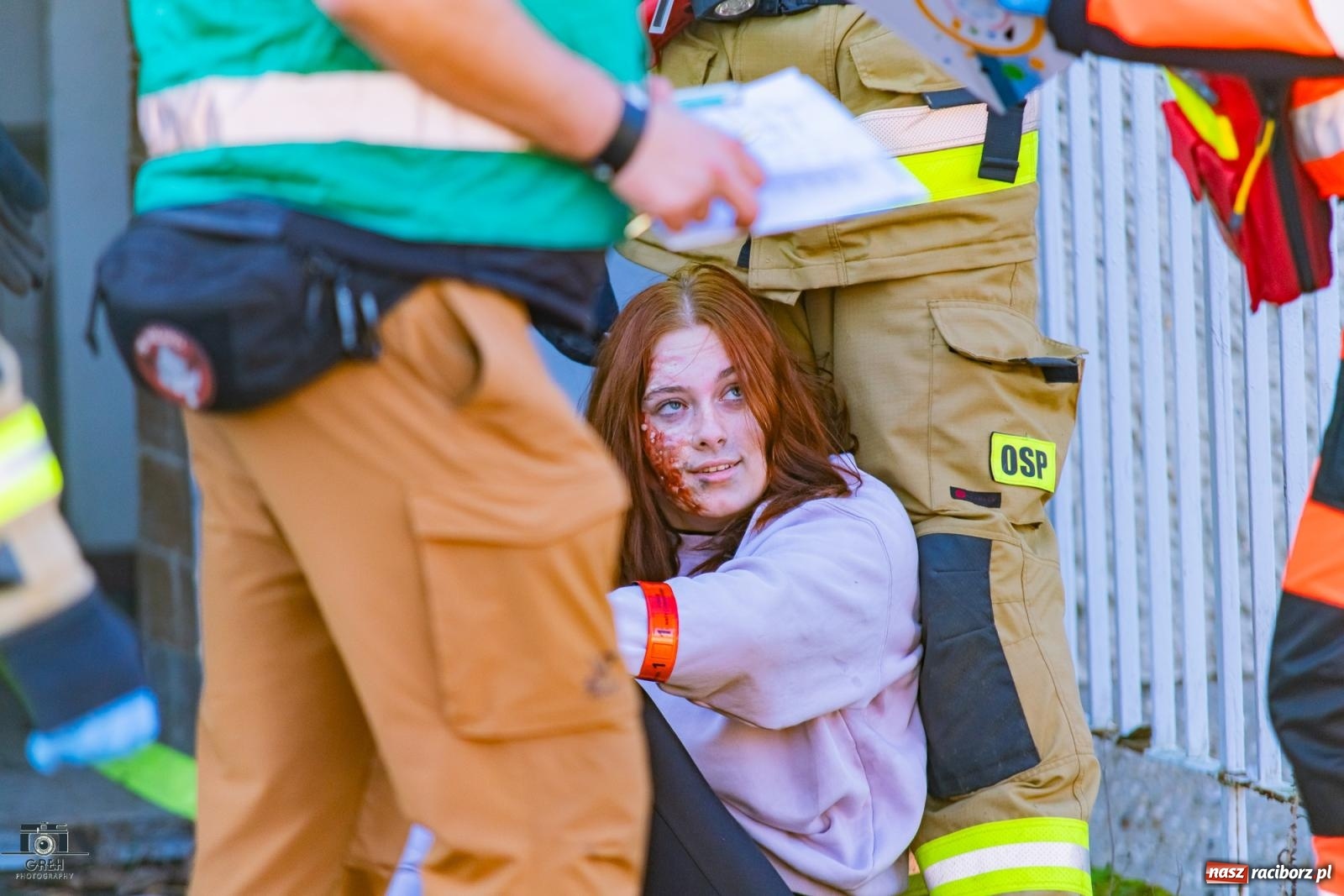 Zdjęcie w galerii na portalu naszraciborz.pl: Służby w akcji przy Cegielnianej. Powiatowe manewry w Raciborzu [FOTO i WIDEO] wiadomości z regionu
