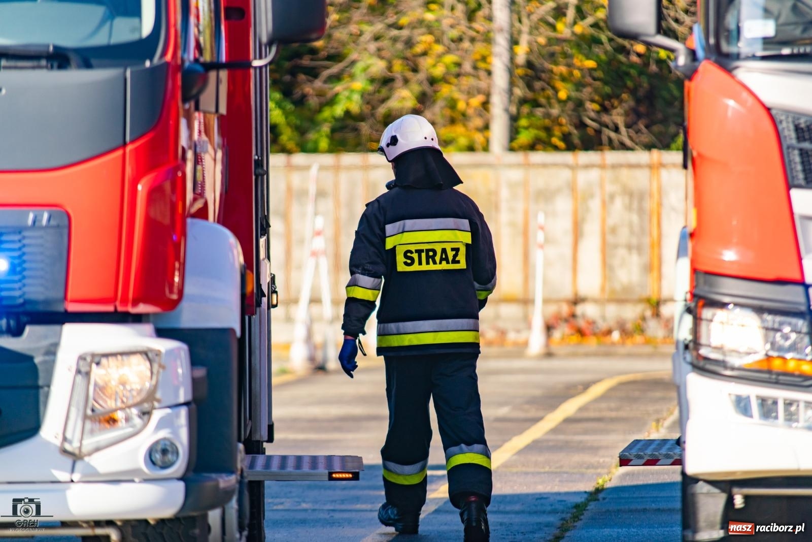 Zdjęcie w galerii na portalu naszraciborz.pl: Służby w akcji przy Cegielnianej. Powiatowe manewry w Raciborzu [FOTO i WIDEO] wiadomości z regionu