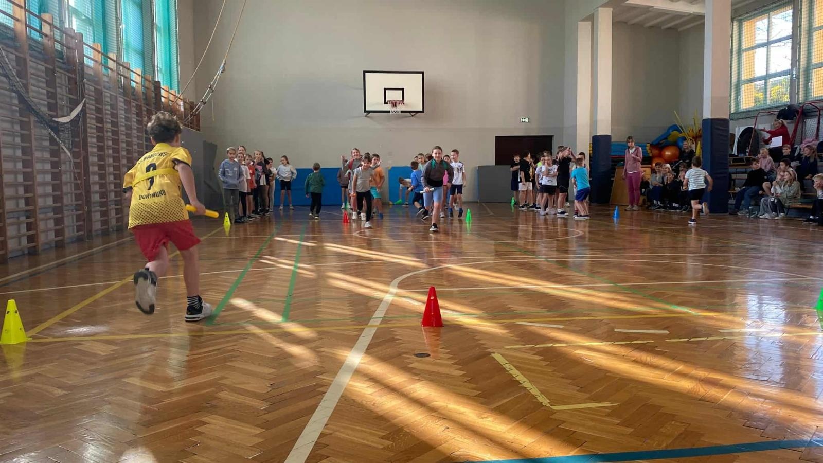 Zdjęcie w galerii na portalu naszraciborz.pl: Lekkoatletyka z Orlika. O co w tym wszystkim chodzi? wiadomości z regionu