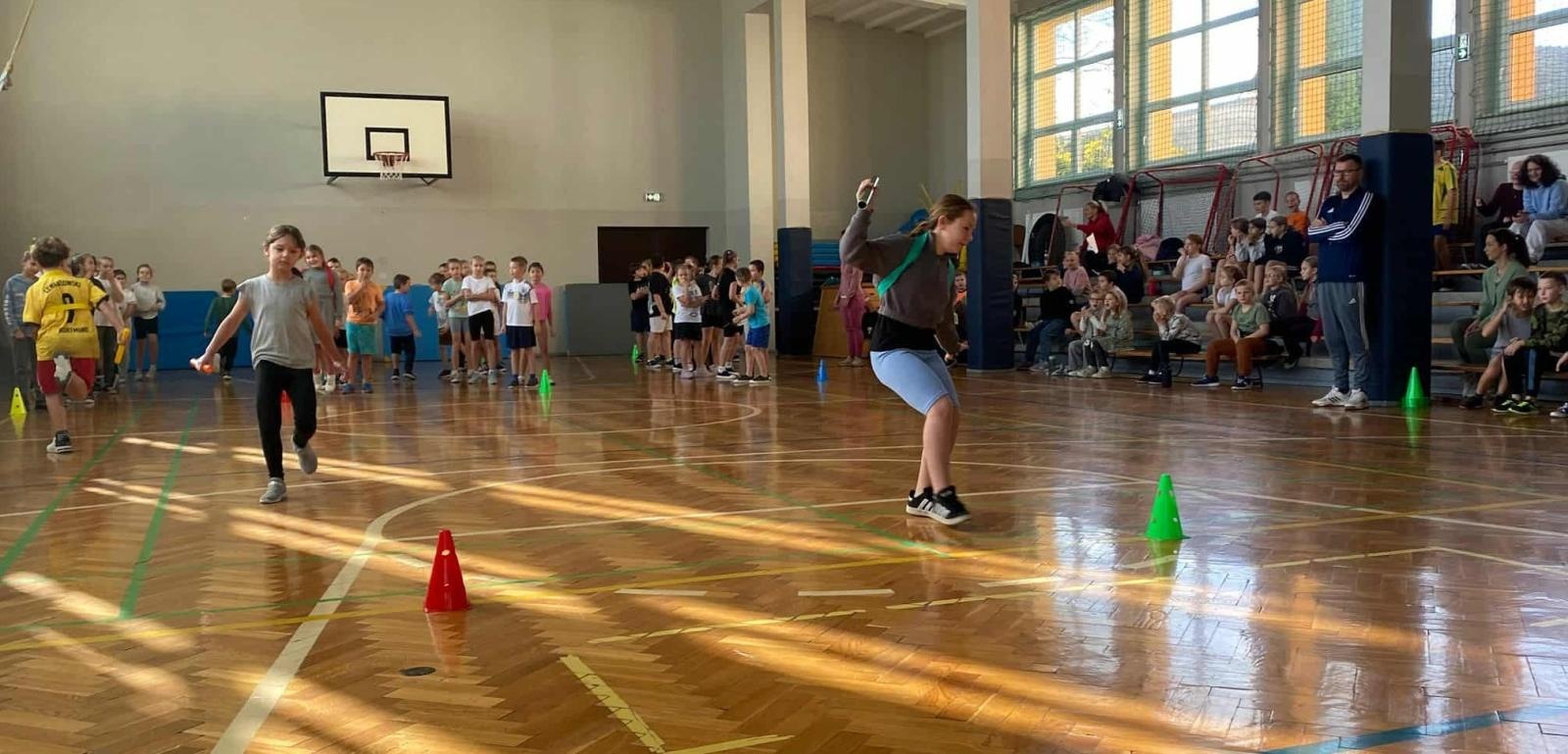 Zdjęcie w galerii na portalu naszraciborz.pl: Lekkoatletyka z Orlika. O co w tym wszystkim chodzi? wiadomości z regionu