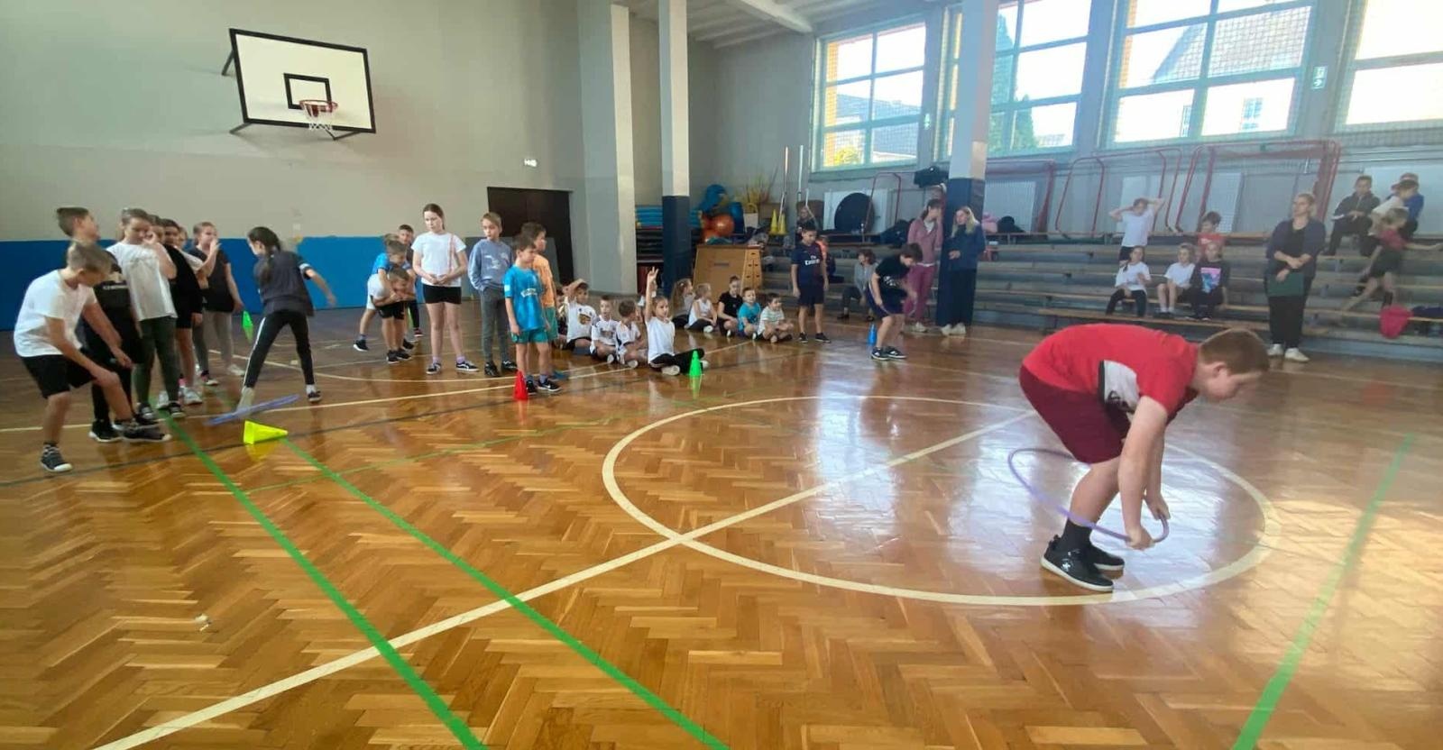 Zdjęcie w galerii na portalu naszraciborz.pl: Lekkoatletyka z Orlika. O co w tym wszystkim chodzi? wiadomości z regionu