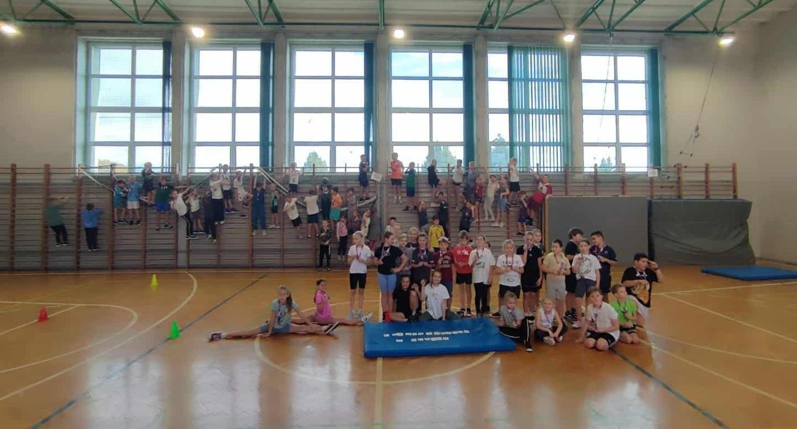 Zdjęcie w galerii na portalu naszraciborz.pl: Lekkoatletyka z Orlika. O co w tym wszystkim chodzi? wiadomości z regionu