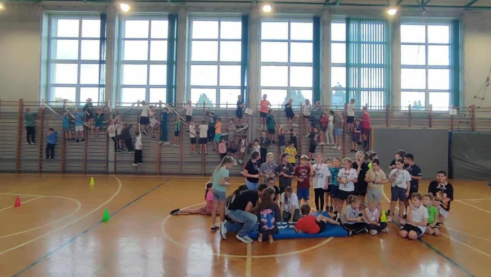 Zdjęcie w galerii na portalu naszraciborz.pl: Lekkoatletyka z Orlika. O co w tym wszystkim chodzi? wiadomości z regionu