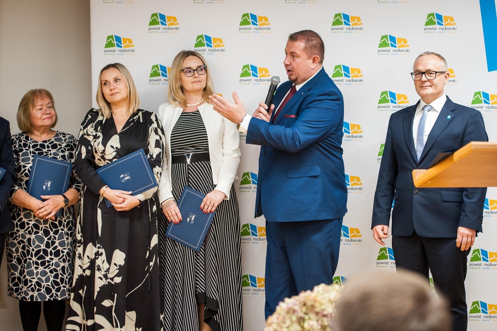 Zdjęcie w galerii na portalu naszraciborz.pl: Scalanie gruntów - inwestycja w rozwój wsi i rolnictwa Powiatu Raciborskiego [FOTO i WIDEO] wiadomości z regionu