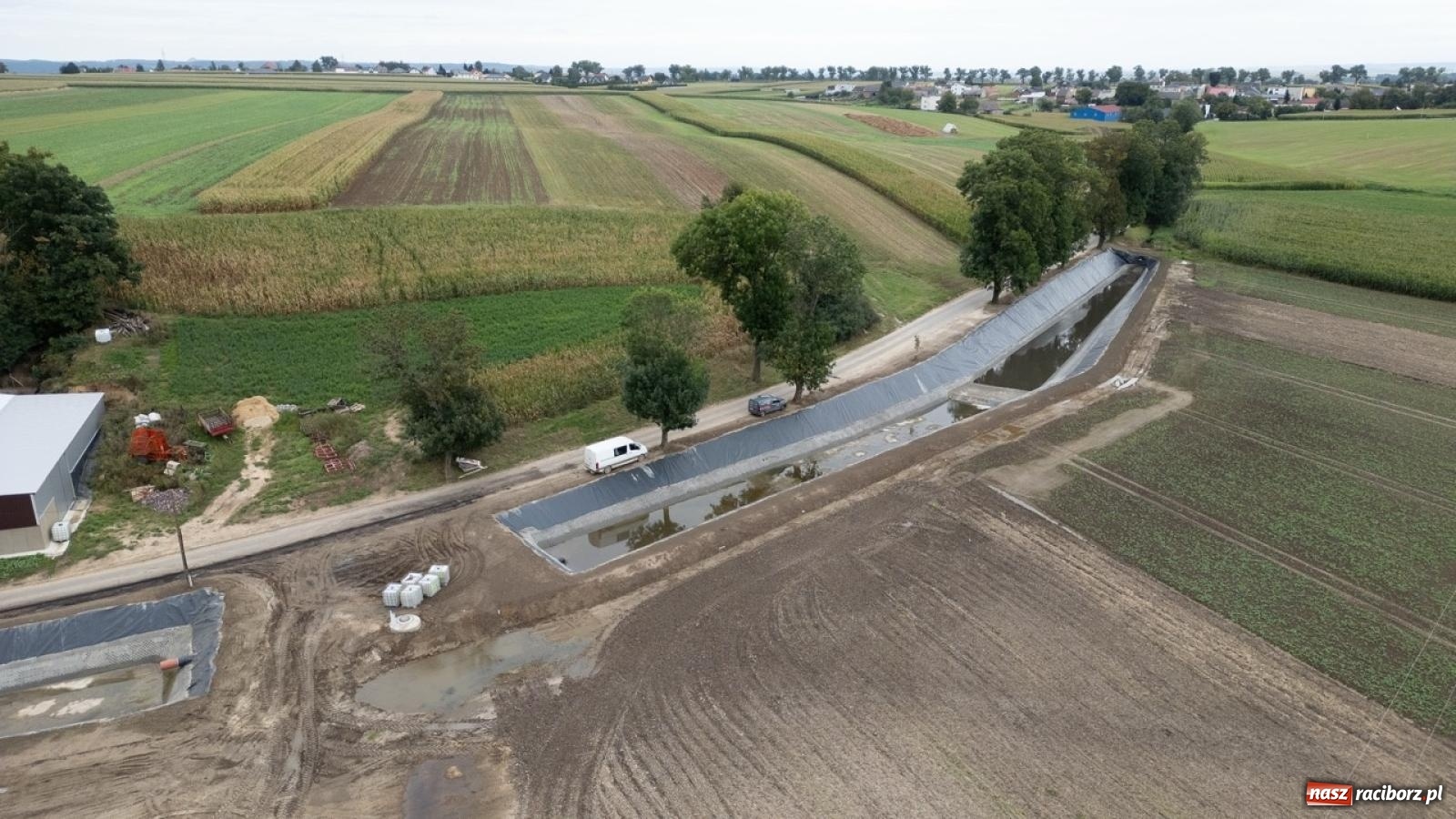 Zdjęcie w galerii na portalu naszraciborz.pl: W Pawłowie oddano do użytku zbiorniki retencyjne. Mają zapobiec podtopieniom wsi [FOTO i WIDEO] wiadomości z regionu