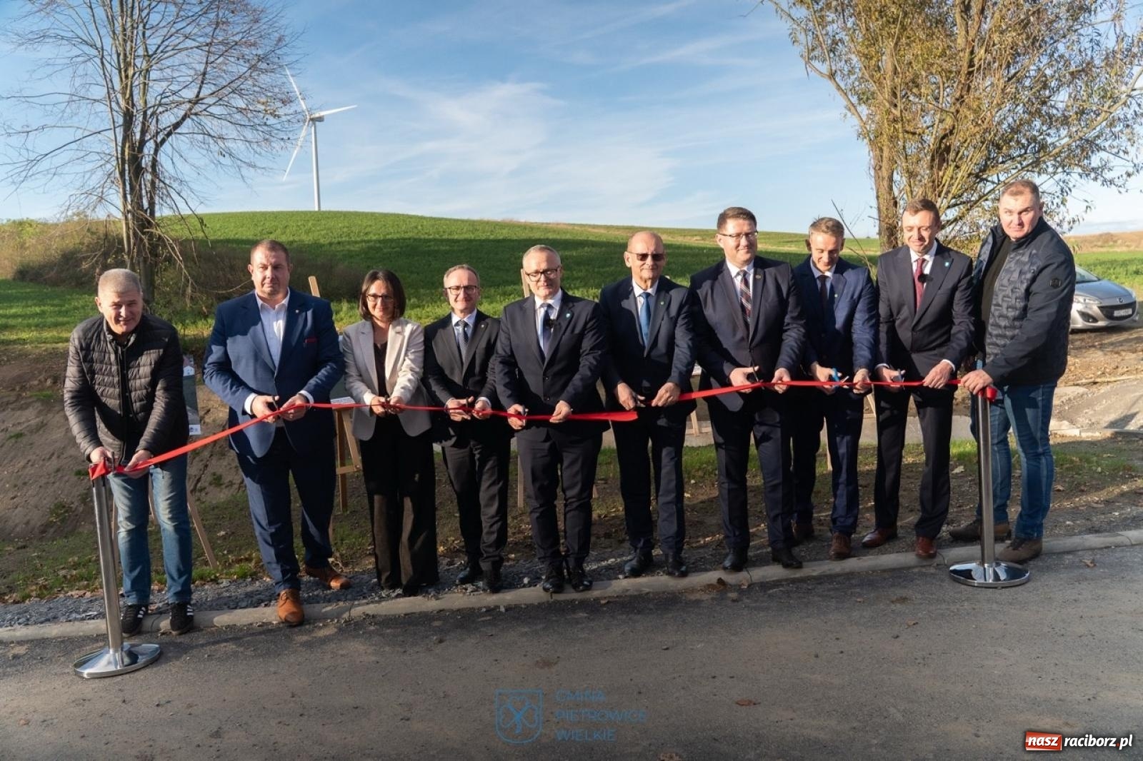 Zdjęcie w galerii na portalu naszraciborz.pl: W Pawłowie oddano do użytku zbiorniki retencyjne. Mają zapobiec podtopieniom wsi [FOTO i WIDEO] wiadomości z regionu