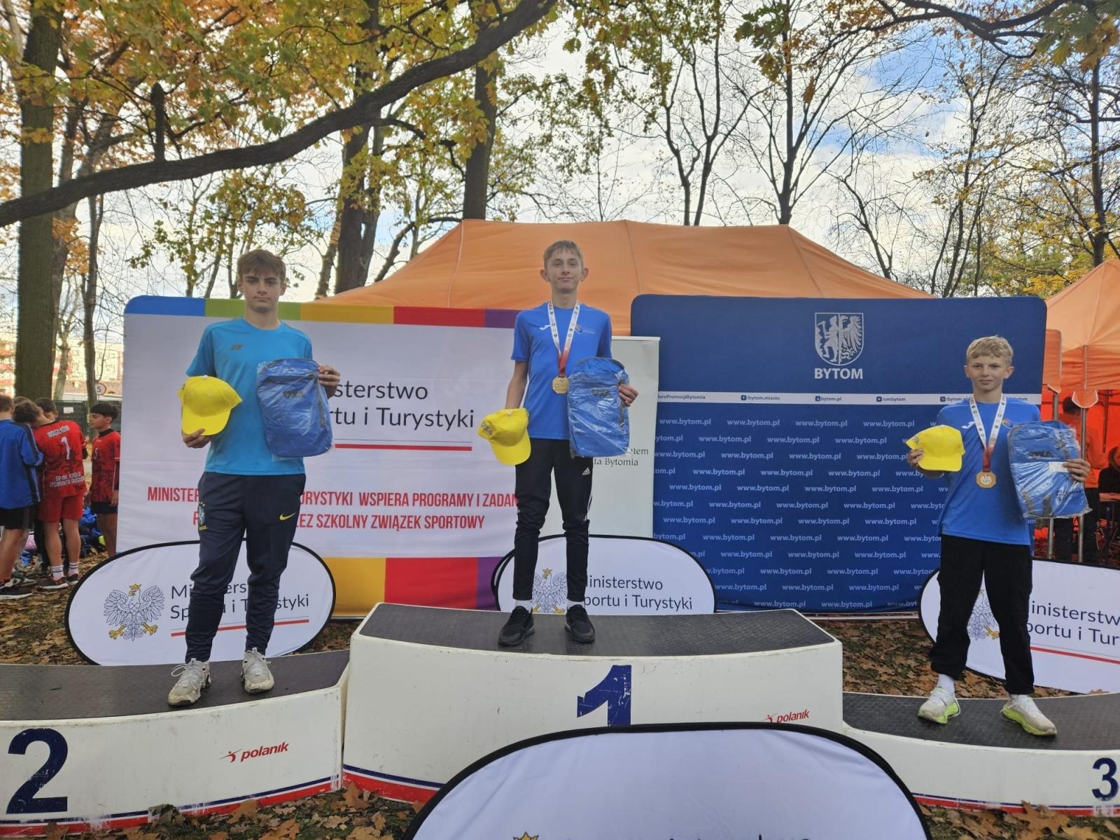 Zdjęcie w galerii na portalu naszraciborz.pl: Z Raciborza na najwyższy stopień podium – uczniowie ZSOMS Mistrzami Polski! wiadomości z regionu