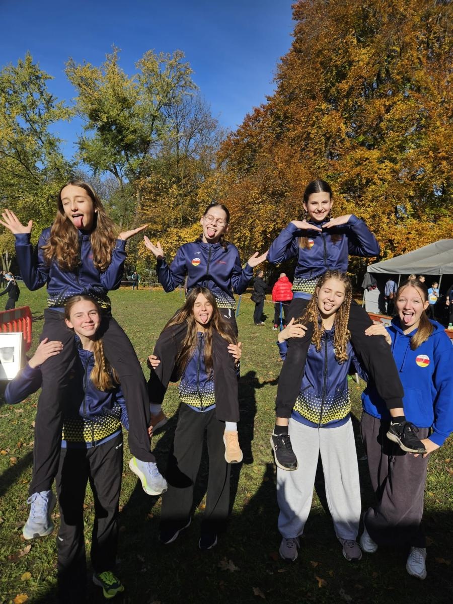 Zdjęcie w galerii na portalu naszraciborz.pl: Z Raciborza na najwyższy stopień podium – uczniowie ZSOMS Mistrzami Polski! wiadomości z regionu