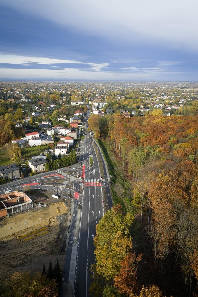Zdjęcie w galerii na portalu naszraciborz.pl: Skrzyżowanie ulic Raciborskiej i Sportowej gotowe wiadomości z regionu