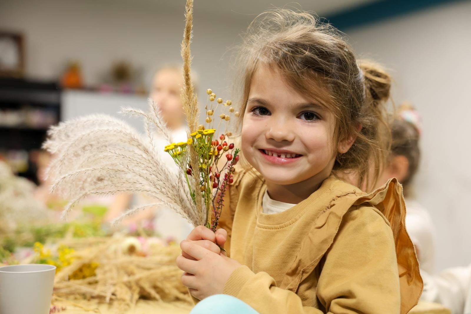 Zdjęcie w galerii na portalu naszraciborz.pl: Galeria kolorowych uśmiechów Małych Odkrywców i ich nowe pasje wiadomości z regionu