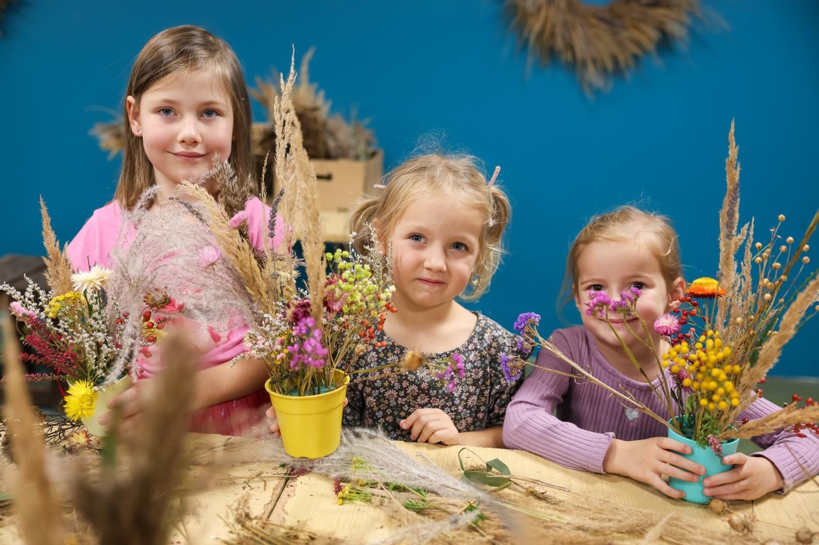 Zdjęcie w galerii na portalu naszraciborz.pl: Galeria kolorowych uśmiechów Małych Odkrywców i ich nowe pasje wiadomości z regionu