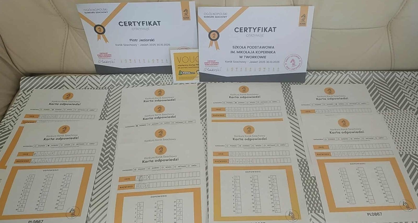 Zdjęcie w galerii na portalu naszraciborz.pl: Szachowe emocje w Tworkowie – uczniowie zmierzyli się w ogólnopolskim konkursie Konik Szachowy wiadomości z regionu