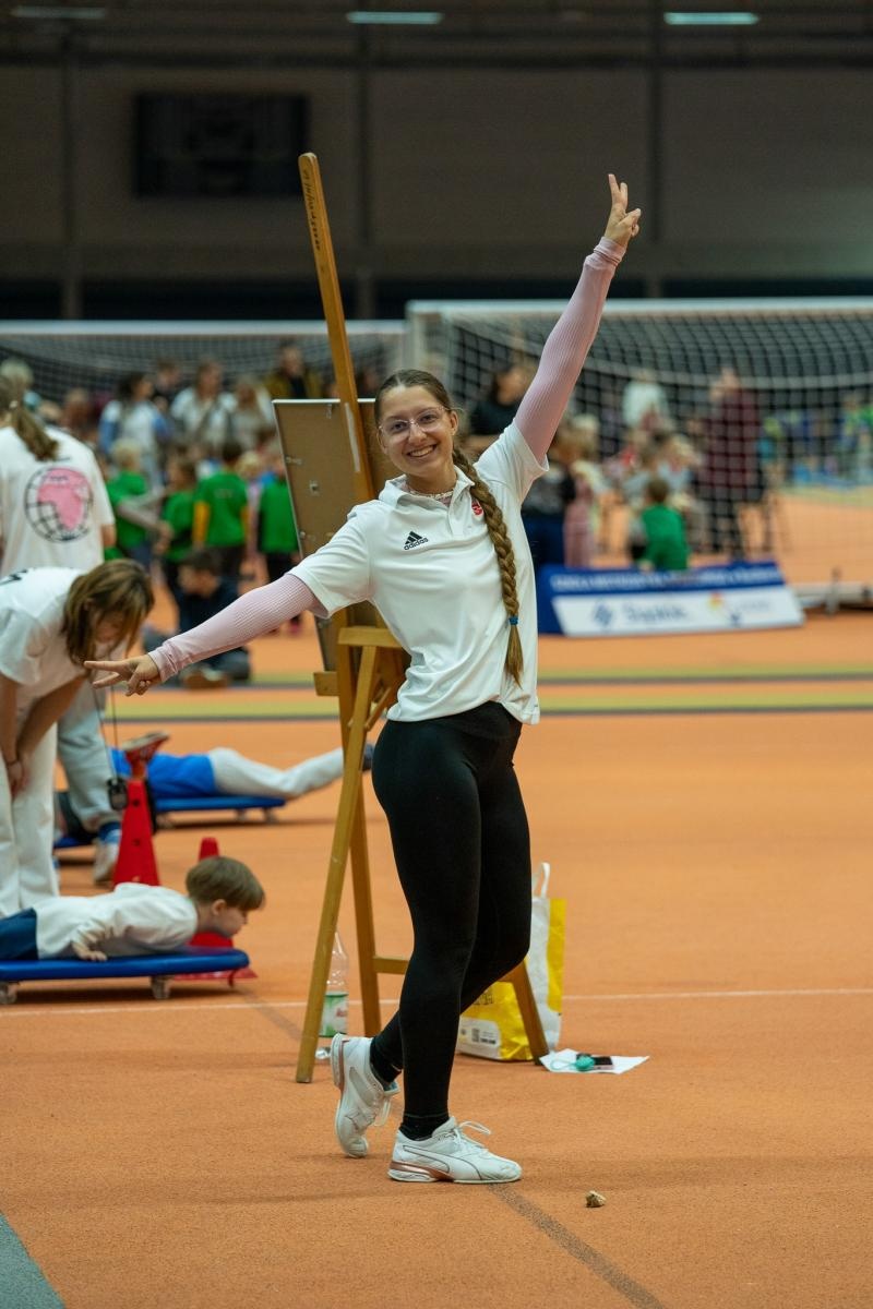Zdjęcie w galerii na portalu naszraciborz.pl: Igrzyska Przedszkolaków – sportowe emocje, nauka i radość w ZSOMS Racibórz [FOTO i WIDEO] wiadomości z regionu