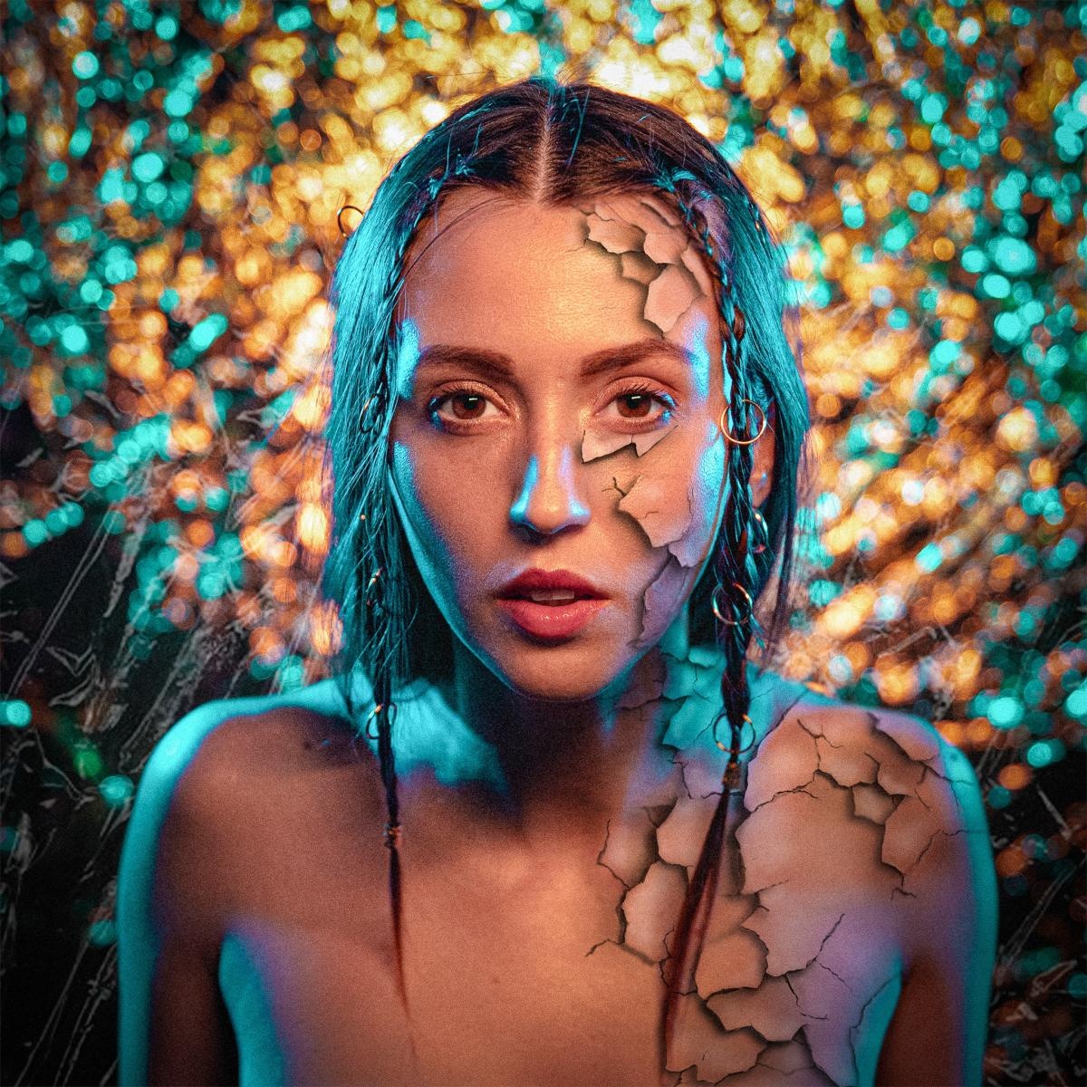 Zdjęcie w galerii na portalu naszraciborz.pl: Na granicy ciszy i burzy – raciborzanka Ada Tril z nowym singlem Atacama wiadomości z regionu