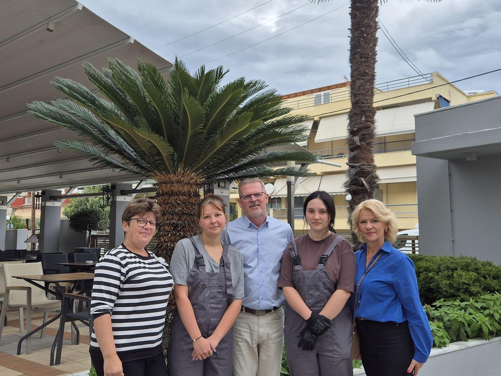 Zdjęcie w galerii na portalu naszraciborz.pl: CKZiU nr 1 Racibórz: ze szkolnej ławki… prosto na greckie słońce! wiadomości z regionu
