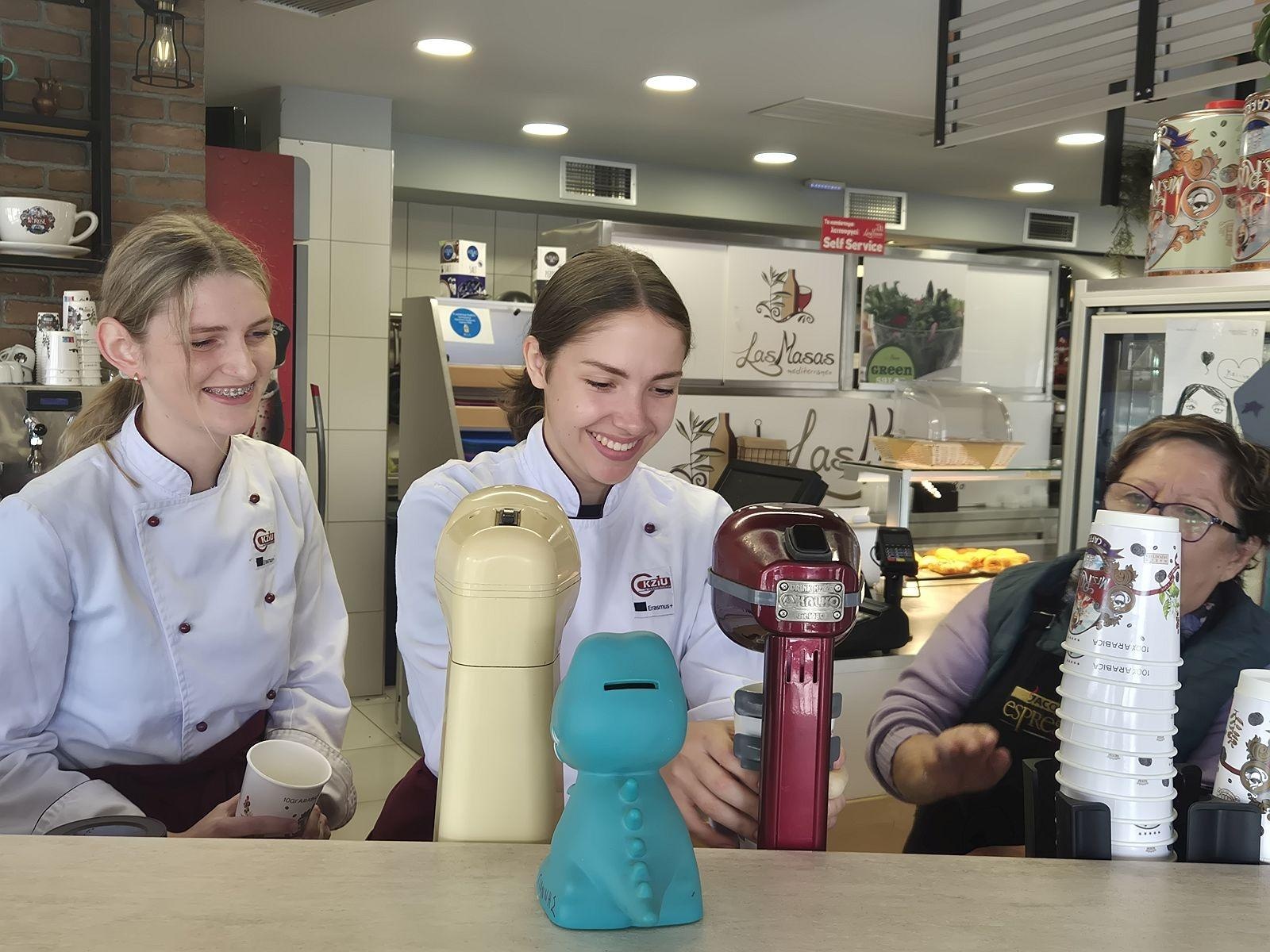 Zdjęcie w galerii na portalu naszraciborz.pl: CKZiU nr 1 Racibórz: ze szkolnej ławki… prosto na greckie słońce! wiadomości z regionu