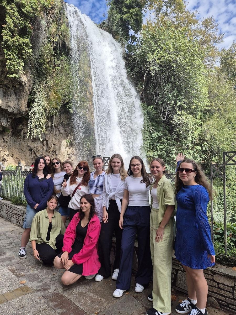 Zdjęcie w galerii na portalu naszraciborz.pl: CKZiU nr 1 Racibórz: ze szkolnej ławki… prosto na greckie słońce! wiadomości z regionu