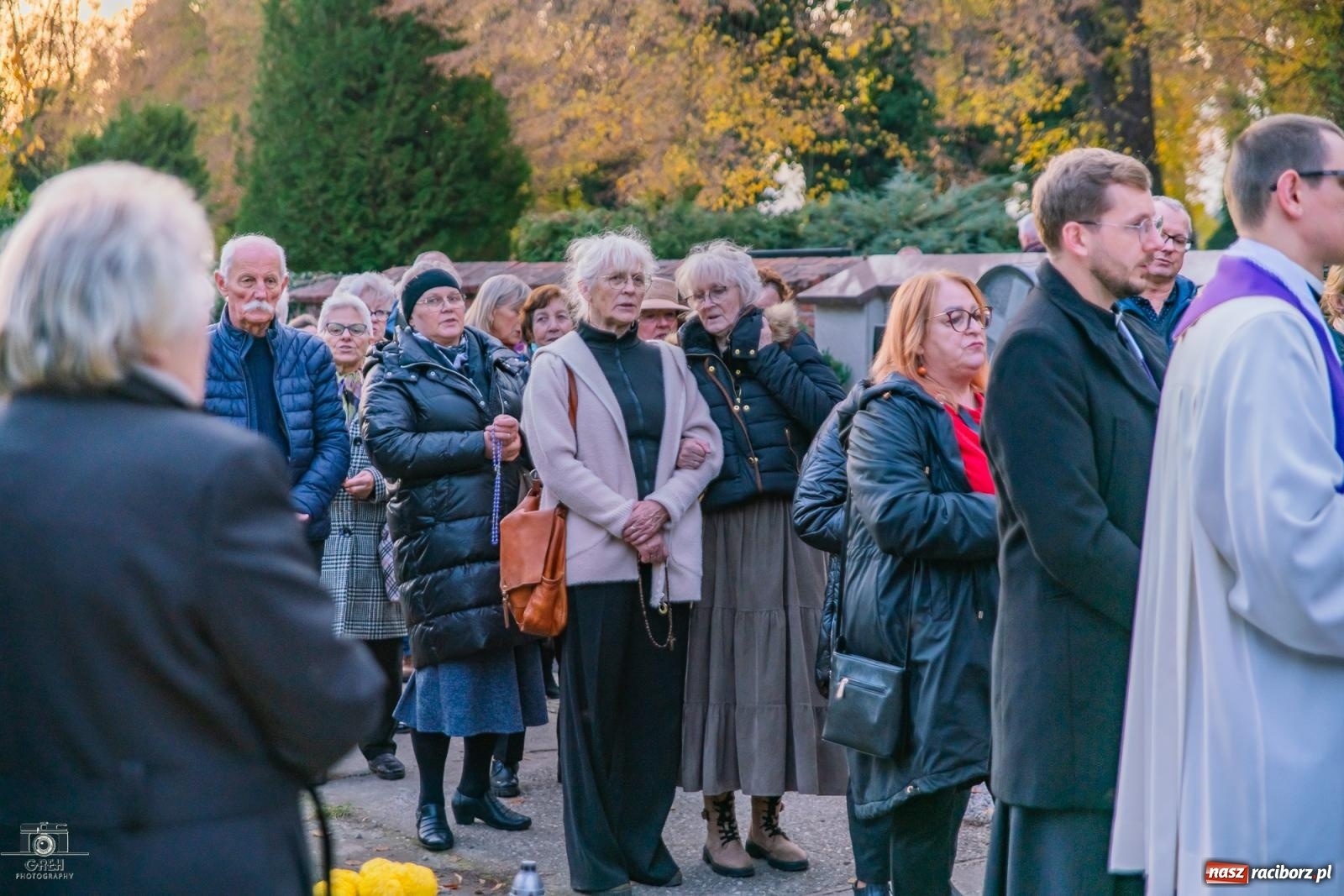 Zdjęcie w galerii na portalu naszraciborz.pl: Uroczystość Wszystkich Świętych na cmentarzu Jeruzalem w Raciborzu [FOTO i WIDEO] wiadomości z regionu