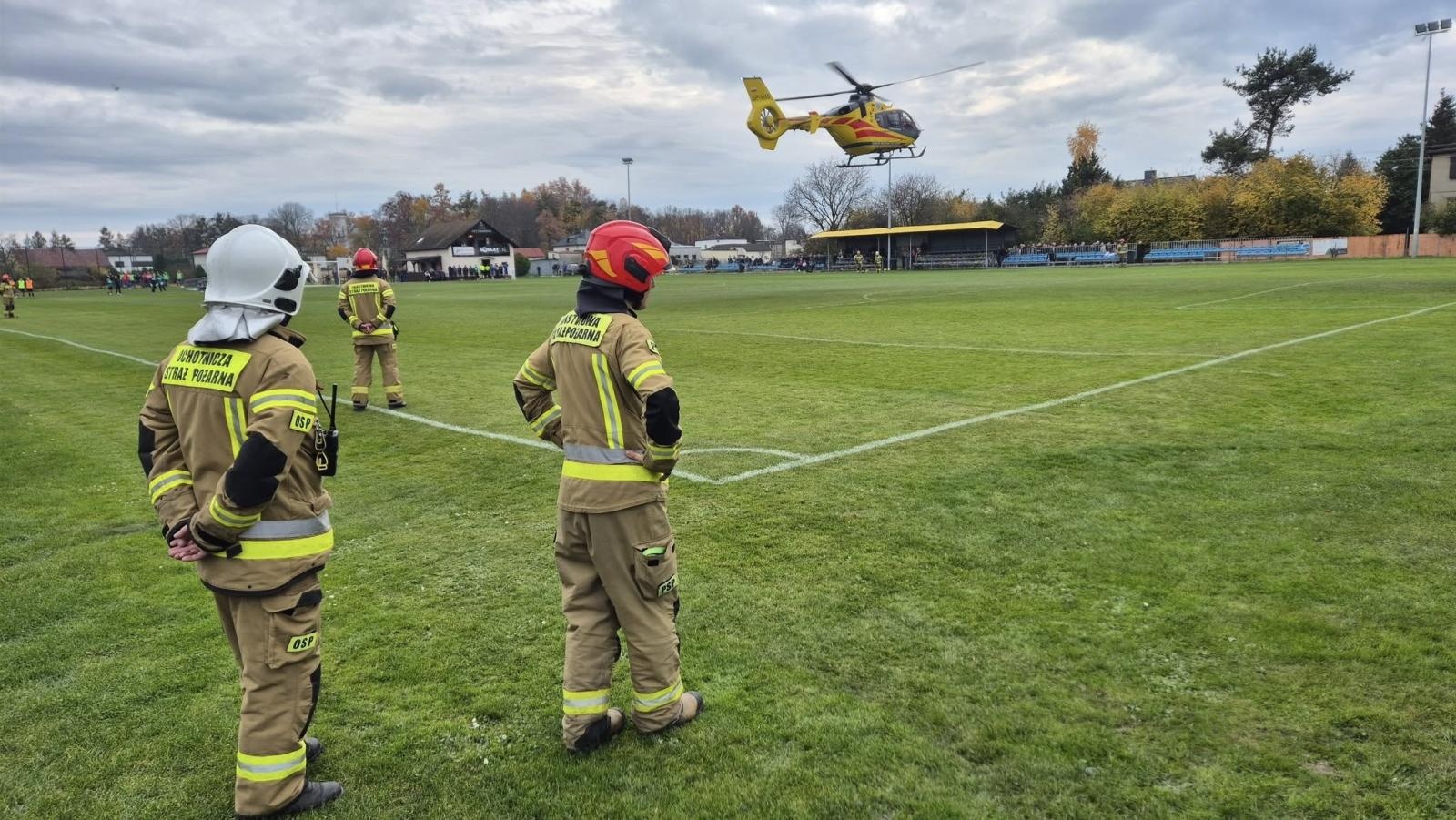 Zdjęcie w galerii na portalu naszraciborz.pl: Upadek z konia w Krzyżanowicach. Lądował śmigłowiec LPR [FOTO] wiadomości z regionu