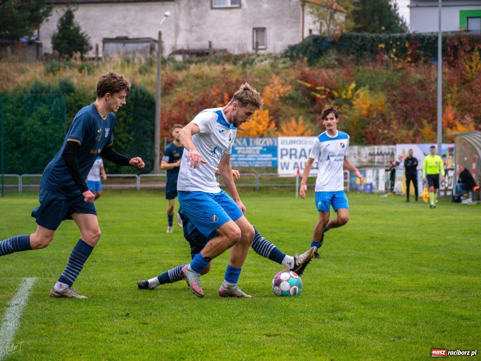 Zdjęcie w galerii na portalu naszraciborz.pl: Kolejarz z Chałupek rozjechał Nędzę [FOTO] wiadomości z regionu
