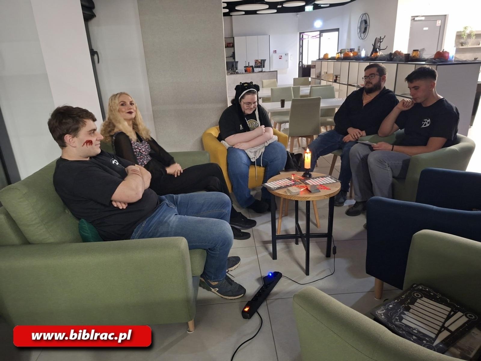 Zdjęcie w galerii na portalu naszraciborz.pl: Dzień Grozy na Stacji Młodych wiadomości z regionu