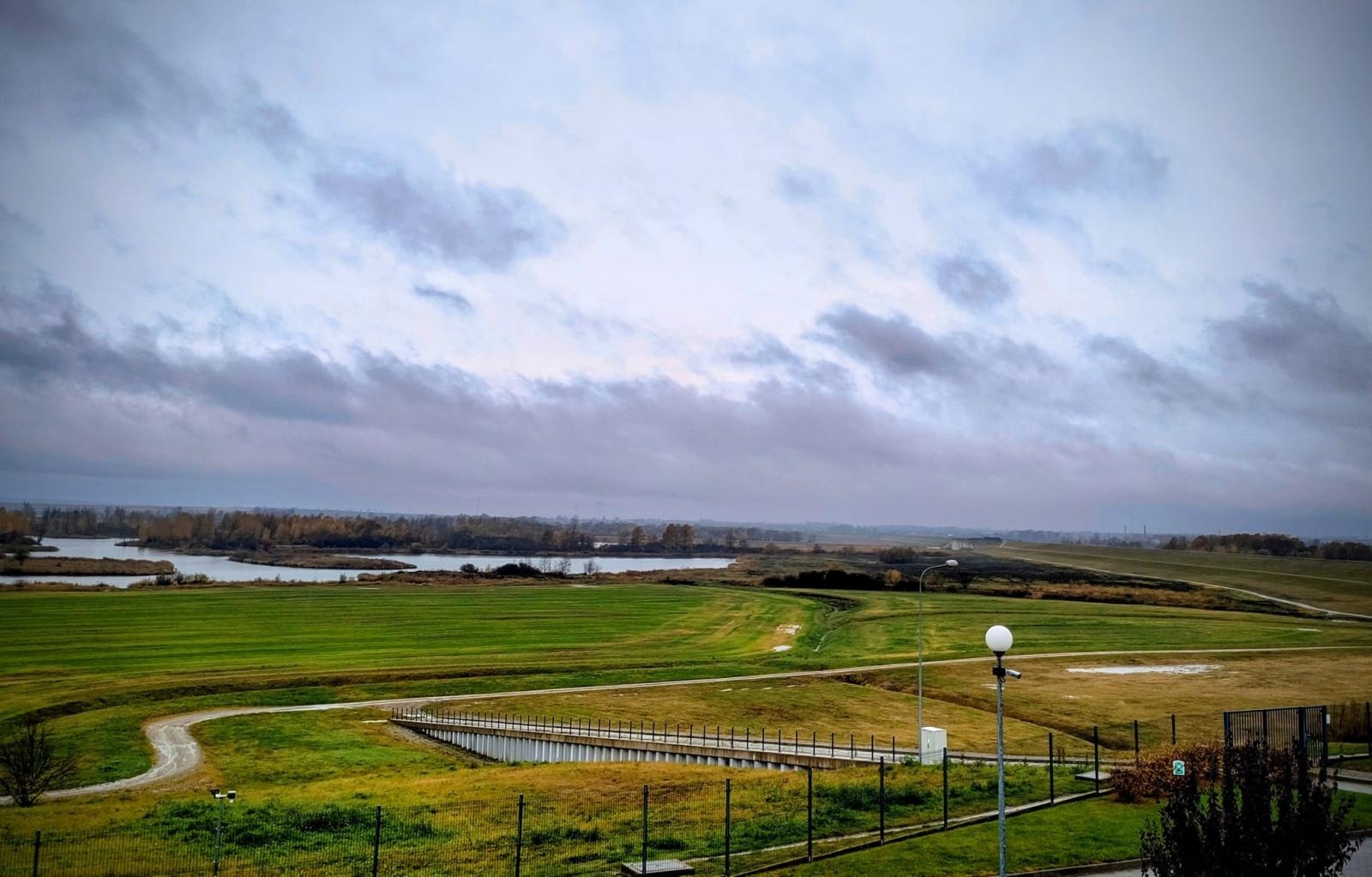 Zdjęcie w galerii na portalu naszraciborz.pl: Przedstawiciele Banku Światowego wizytowali zbiornik Racibórz i gościli na Zamku Piastowskim wiadomości z regionu