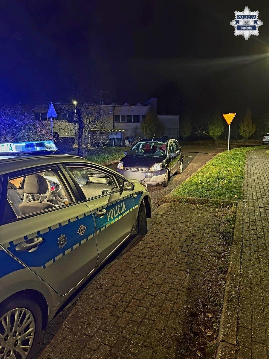 Zdjęcie w galerii na portalu naszraciborz.pl: Nietrzeźwy kierowca zatrzymany dzięki reakcji świadków na ulicy Włoskiej w Raciborzu wiadomości z regionu