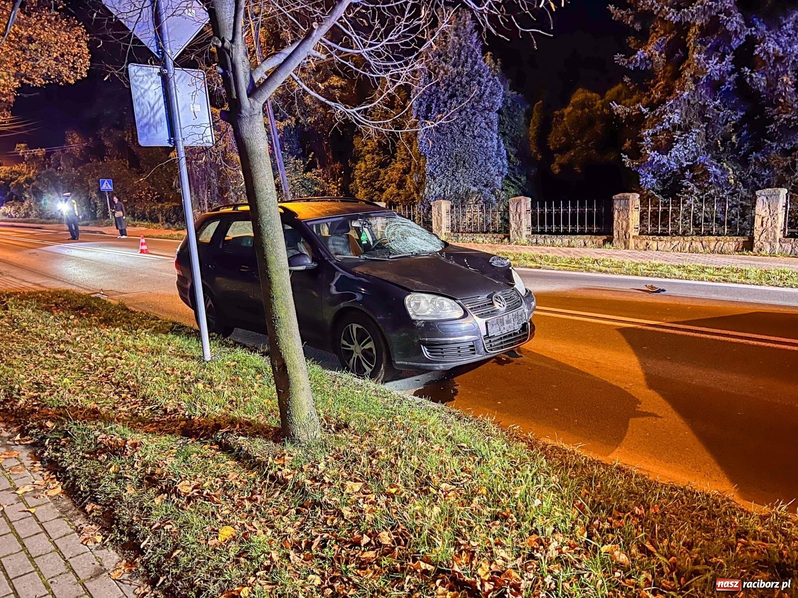 Zdjęcie w galerii na portalu naszraciborz.pl: Tragiczne w skutkach potrącenie pieszej na ul. Brzeskiej wiadomości z regionu