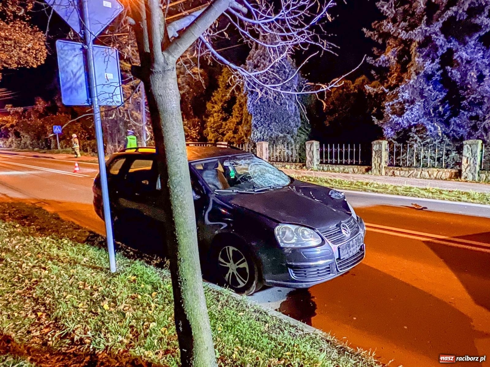 Zdjęcie w galerii na portalu naszraciborz.pl: Tragiczne w skutkach potrącenie pieszej na ul. Brzeskiej wiadomości z regionu