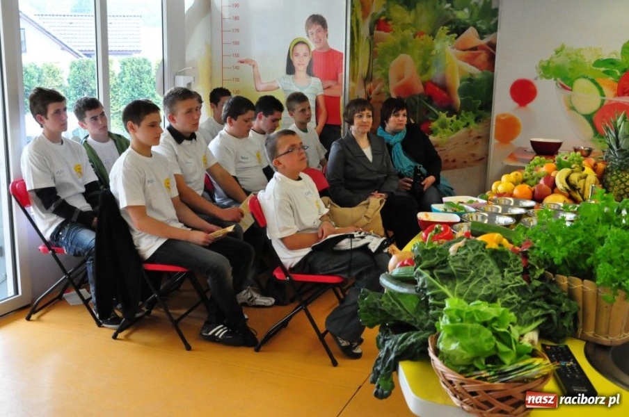 Zdjęcie w galerii na portalu naszraciborz.pl: Mobilna kuchnia w Grzegorzowicach wiadomości z regionu