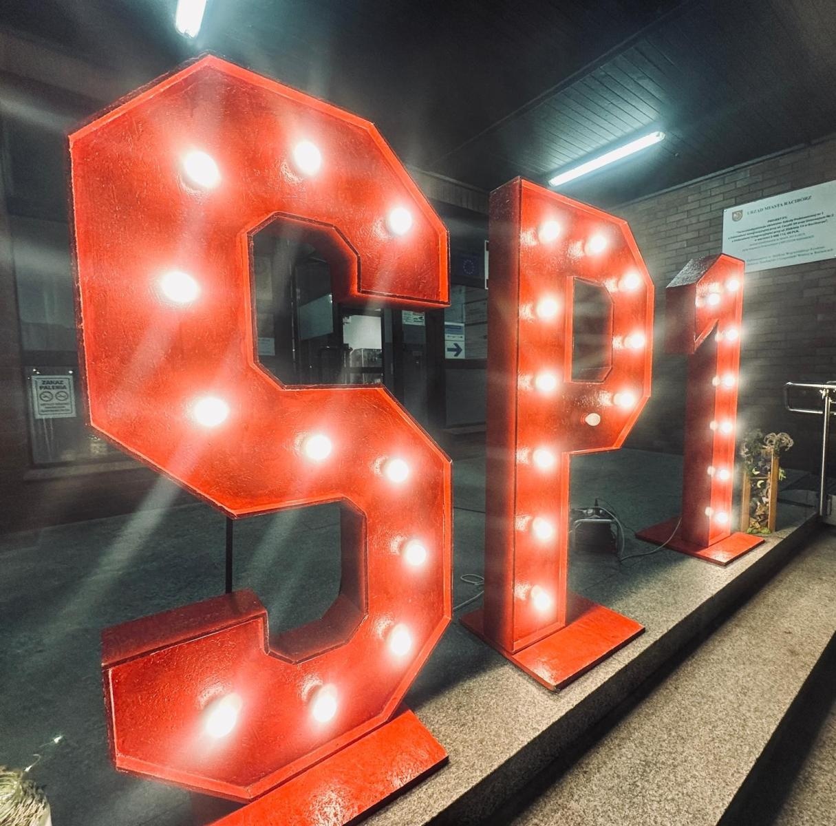 Zdjęcie w galerii na portalu naszraciborz.pl: Święty Marcin zawitał na Ostróg wiadomości z regionu