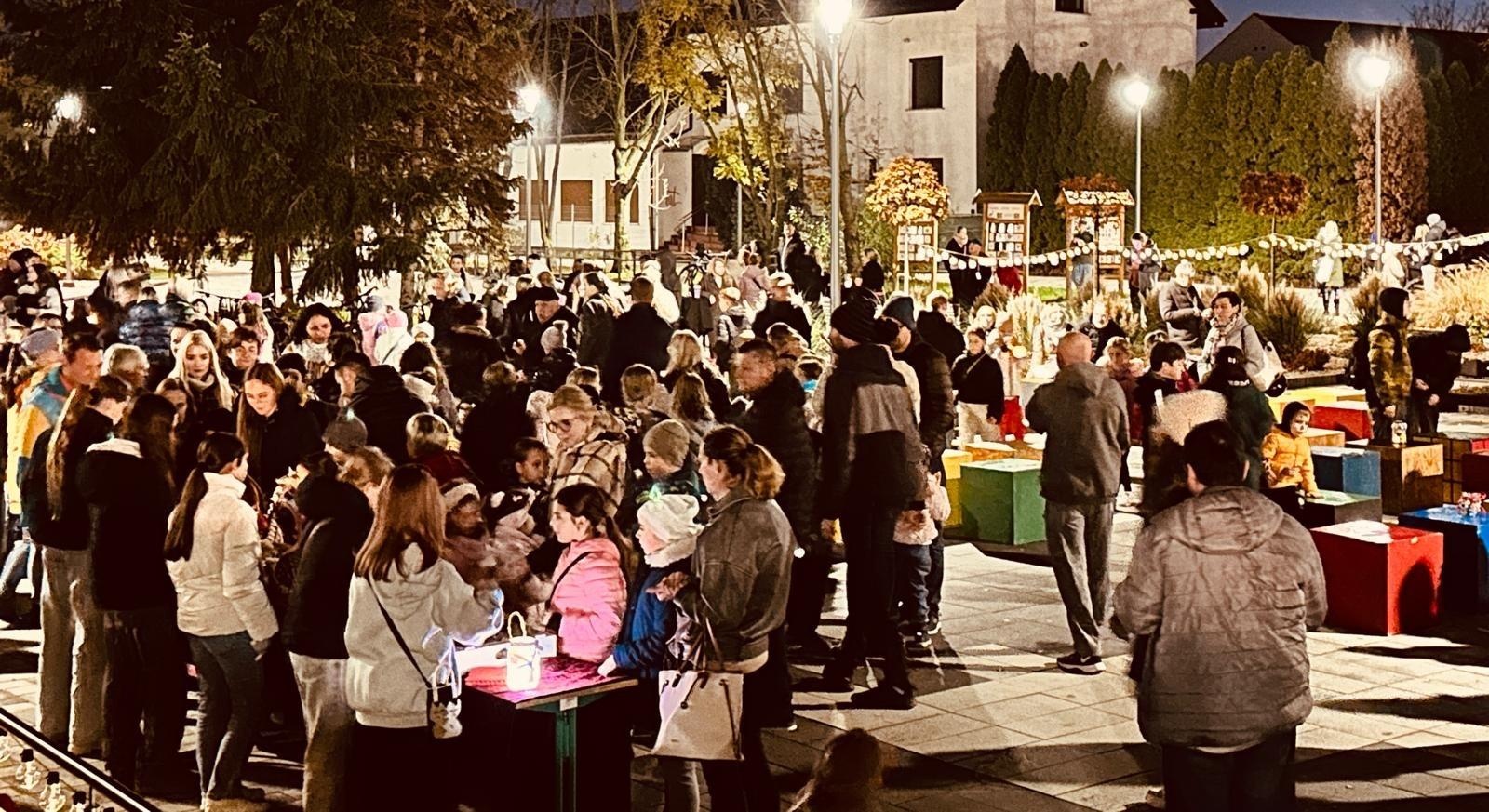 Zdjęcie w galerii na portalu naszraciborz.pl: Święty Marcin zawitał na Ostróg wiadomości z regionu