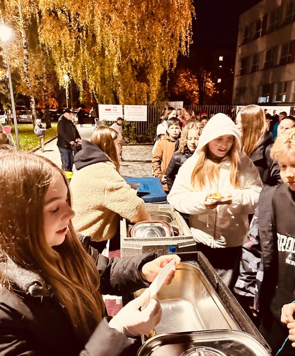 Zdjęcie w galerii na portalu naszraciborz.pl: Święty Marcin zawitał na Ostróg wiadomości z regionu