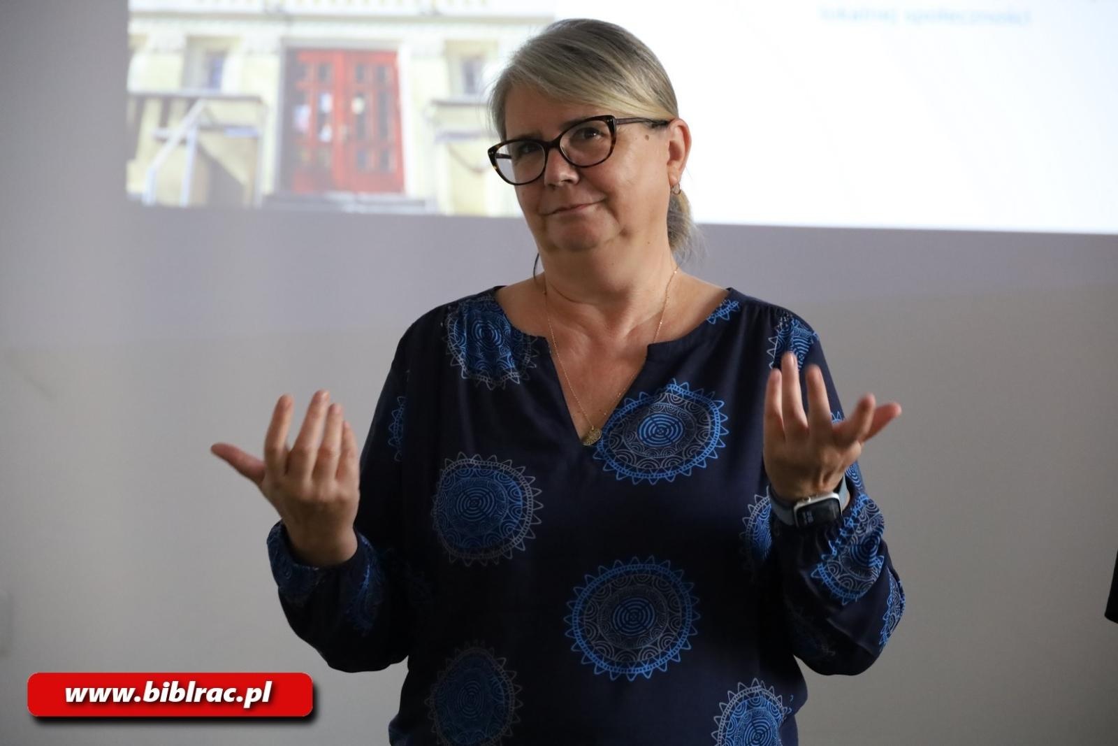Zdjęcie w galerii na portalu naszraciborz.pl: Polsko-czeskie spotkanie bibliotekarzy w Karwinie w ramach projektu BIBLIOTEKA NIE oGRANICzA wiadomości z regionu