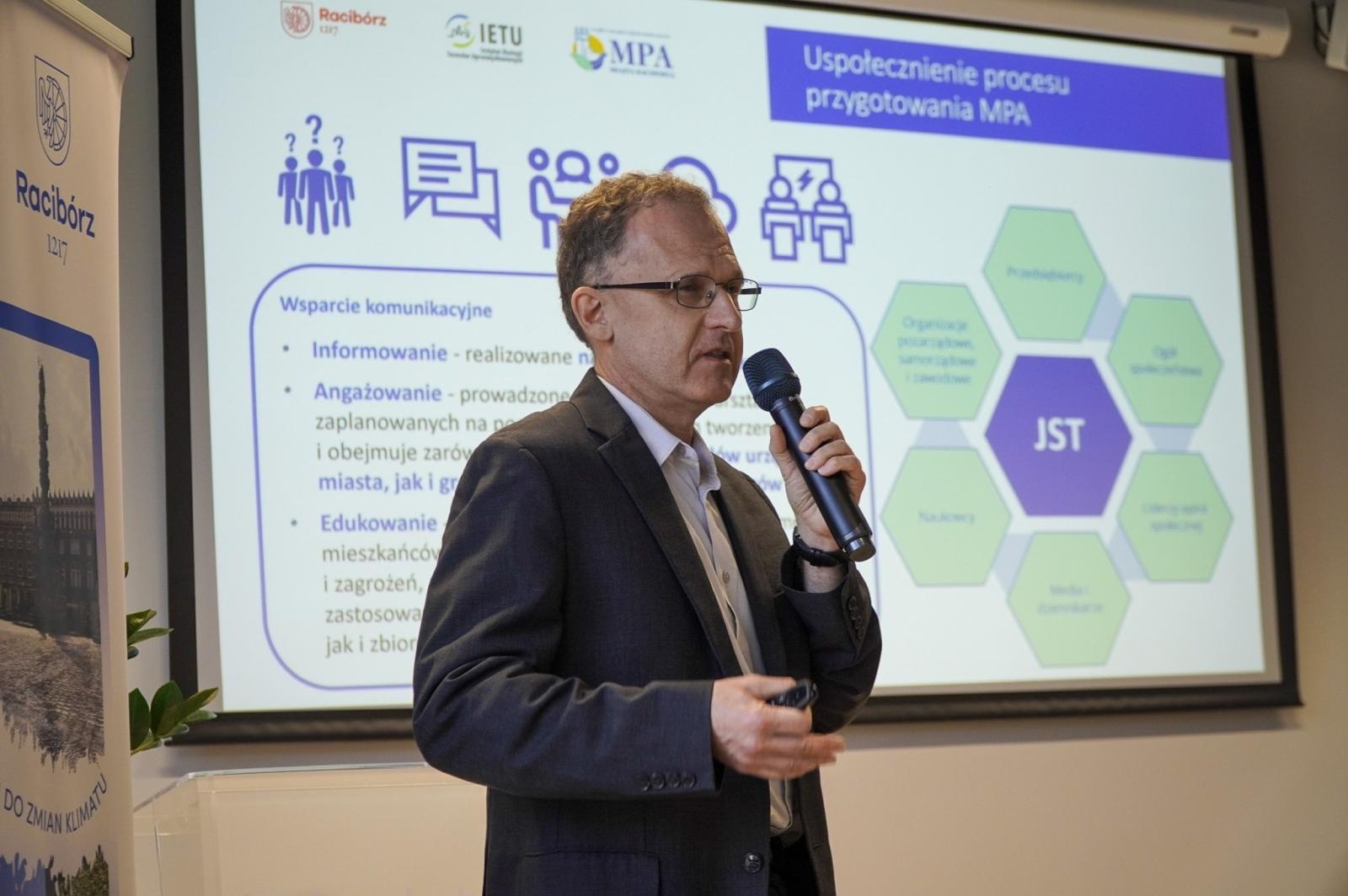 Zdjęcie w galerii na portalu naszraciborz.pl: Wspólne działania na rzecz adaptacji Raciborza do zmian klimatycznych –  dyskusja w Urban Labie wiadomości z regionu