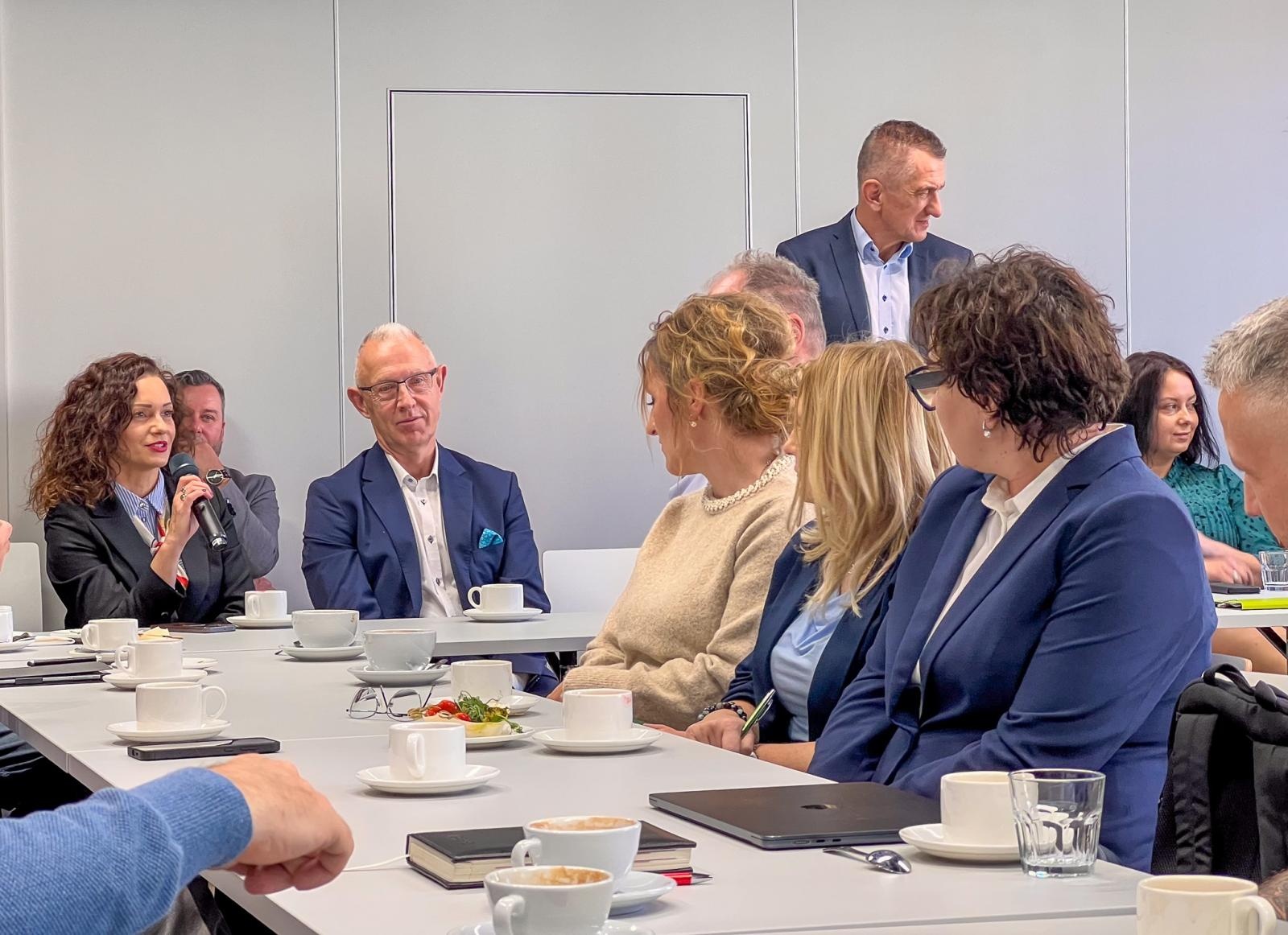 Zdjęcie w galerii na portalu naszraciborz.pl: Czy grozi nam plajta? To pytanie padło na spotkaniu prezydenta z przedsiębiorcami wiadomości z regionu