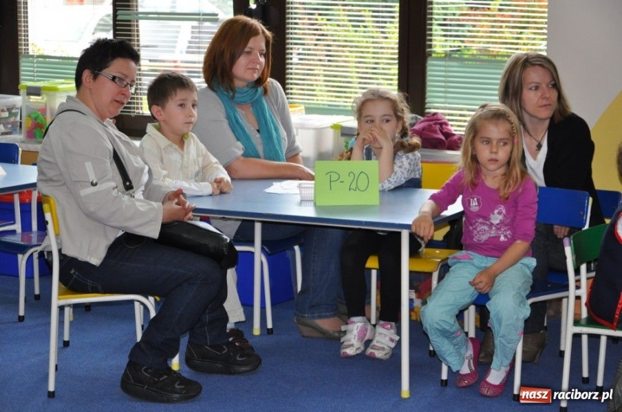 Zdjęcie w galerii na portalu naszraciborz.pl: Przedszkolaki znają swoje miasto wiadomości z regionu