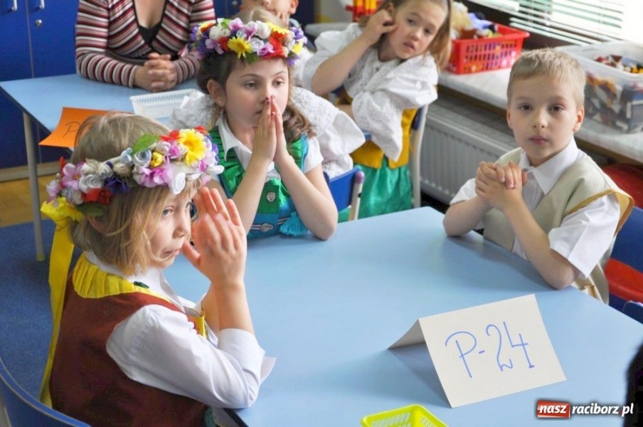 Zdjęcie w galerii na portalu naszraciborz.pl: Przedszkolaki znają swoje miasto wiadomości z regionu