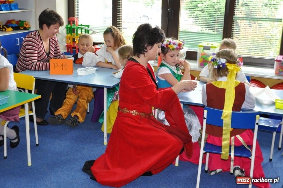 Zdjęcie w galerii na portalu naszraciborz.pl: Przedszkolaki znają swoje miasto wiadomości z regionu