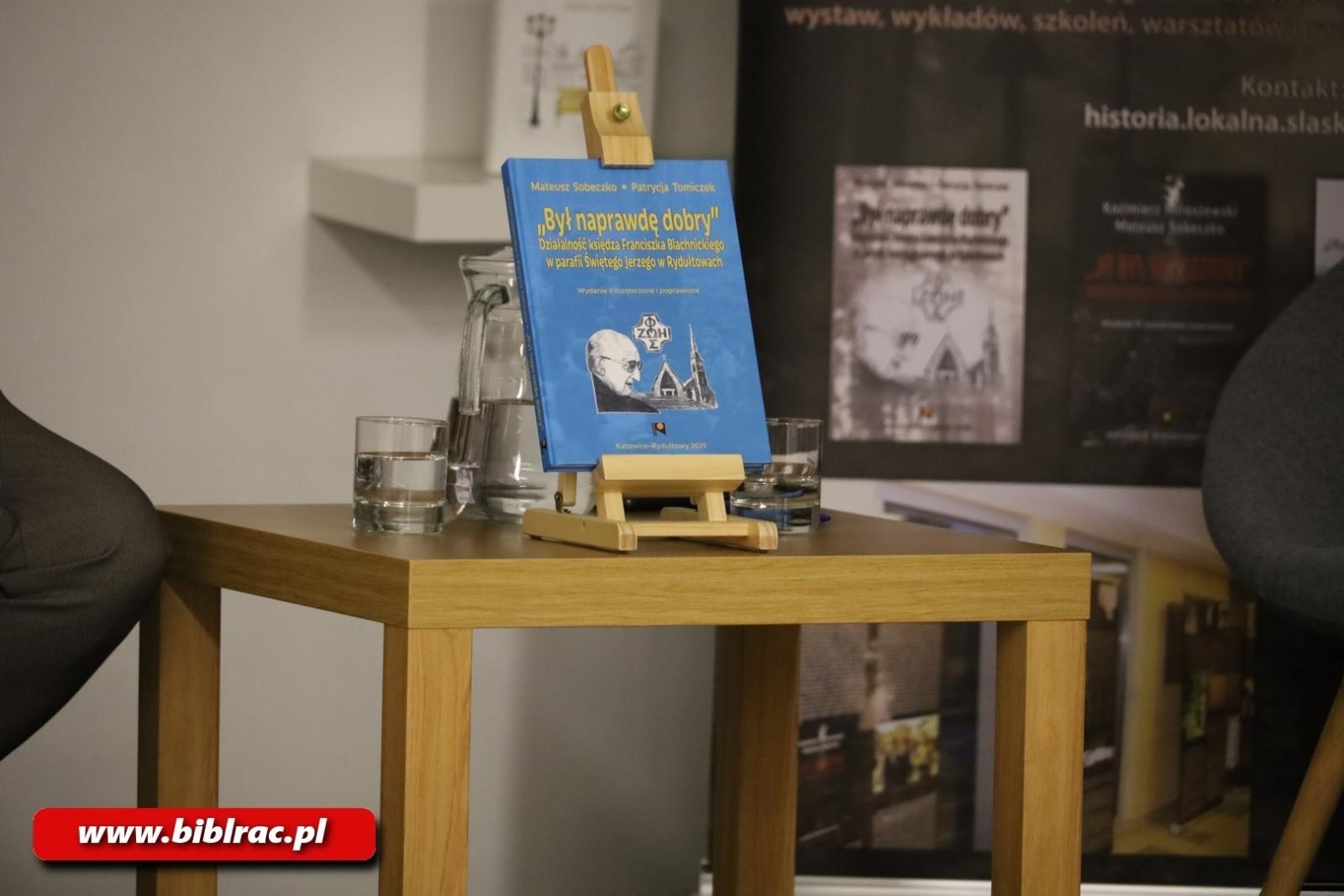 Zdjęcie w galerii na portalu naszraciborz.pl: Był naprawdę dobry - wykład o księdzu Franciszku Blachnickim w bibliotece  wiadomości z regionu