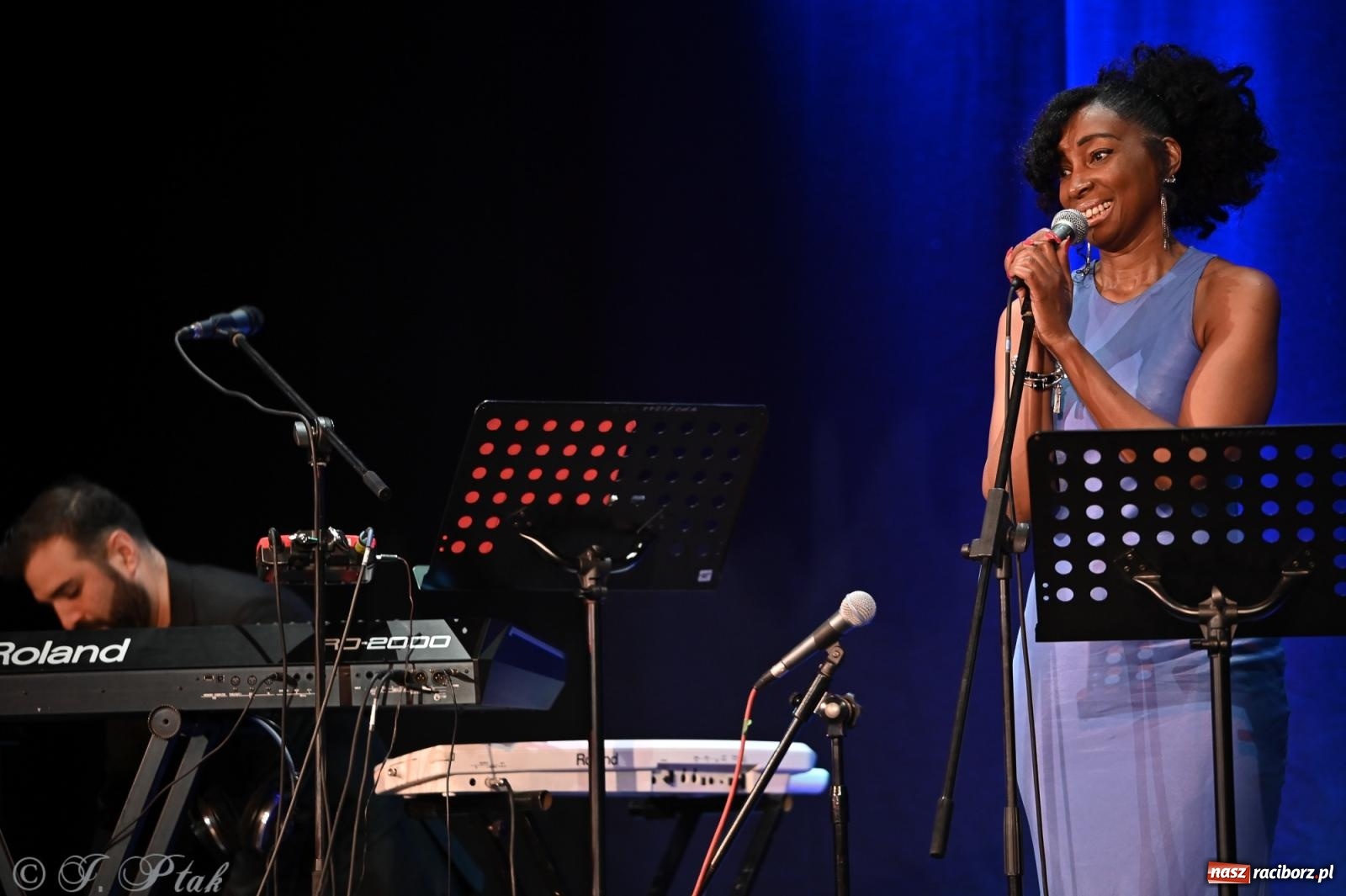 Zdjęcie w galerii na portalu naszraciborz.pl: SIESTA & MILAGRO – niezapomniany wieczór z Marcinem Kydryńskim i muzyką kubańską wiadomości z regionu