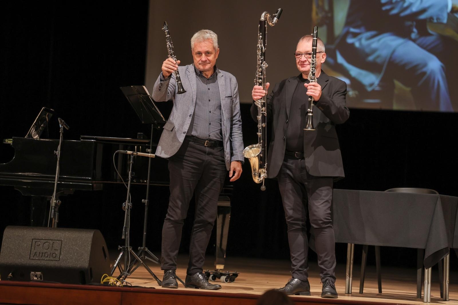 Zdjęcie w galerii na portalu naszraciborz.pl: Klarnet duży i mały, śpiący niedźwiedź i chopinowski akcent na koncertach umuzykalniających w RCK  wiadomości z regionu