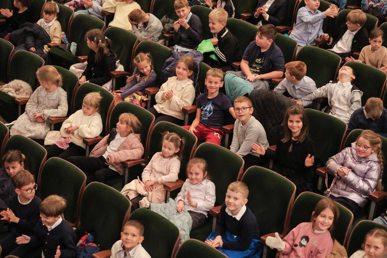 Zdjęcie w galerii na portalu naszraciborz.pl: Klarnet duży i mały, śpiący niedźwiedź i chopinowski akcent na koncertach umuzykalniających w RCK  wiadomości z regionu