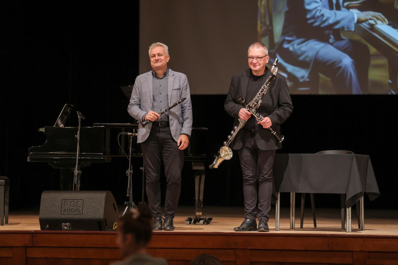 Zdjęcie w galerii na portalu naszraciborz.pl: Klarnet duży i mały, śpiący niedźwiedź i chopinowski akcent na koncertach umuzykalniających w RCK  wiadomości z regionu