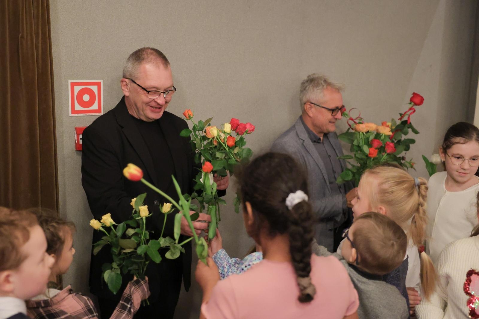 Zdjęcie w galerii na portalu naszraciborz.pl: Klarnet duży i mały, śpiący niedźwiedź i chopinowski akcent na koncertach umuzykalniających w RCK  wiadomości z regionu
