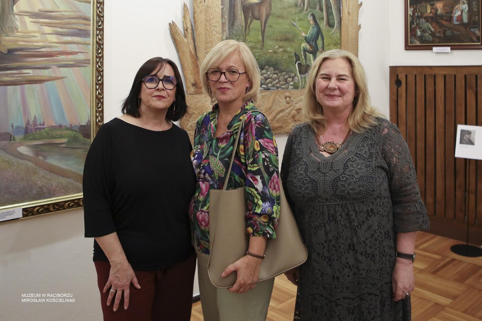 Zdjęcie w galerii na portalu naszraciborz.pl: Górale w rytmie drzeworytu. Jan Wałach i artyści z Istebnej w raciborskim Muzeum wiadomości z regionu