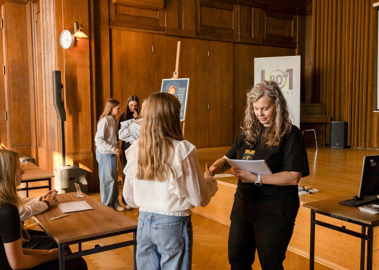 Zdjęcie w galerii na portalu naszraciborz.pl: Laboratorium Dwóch Umysłów - zmagania młodych chemików w ZSO nr 1 wiadomości z regionu