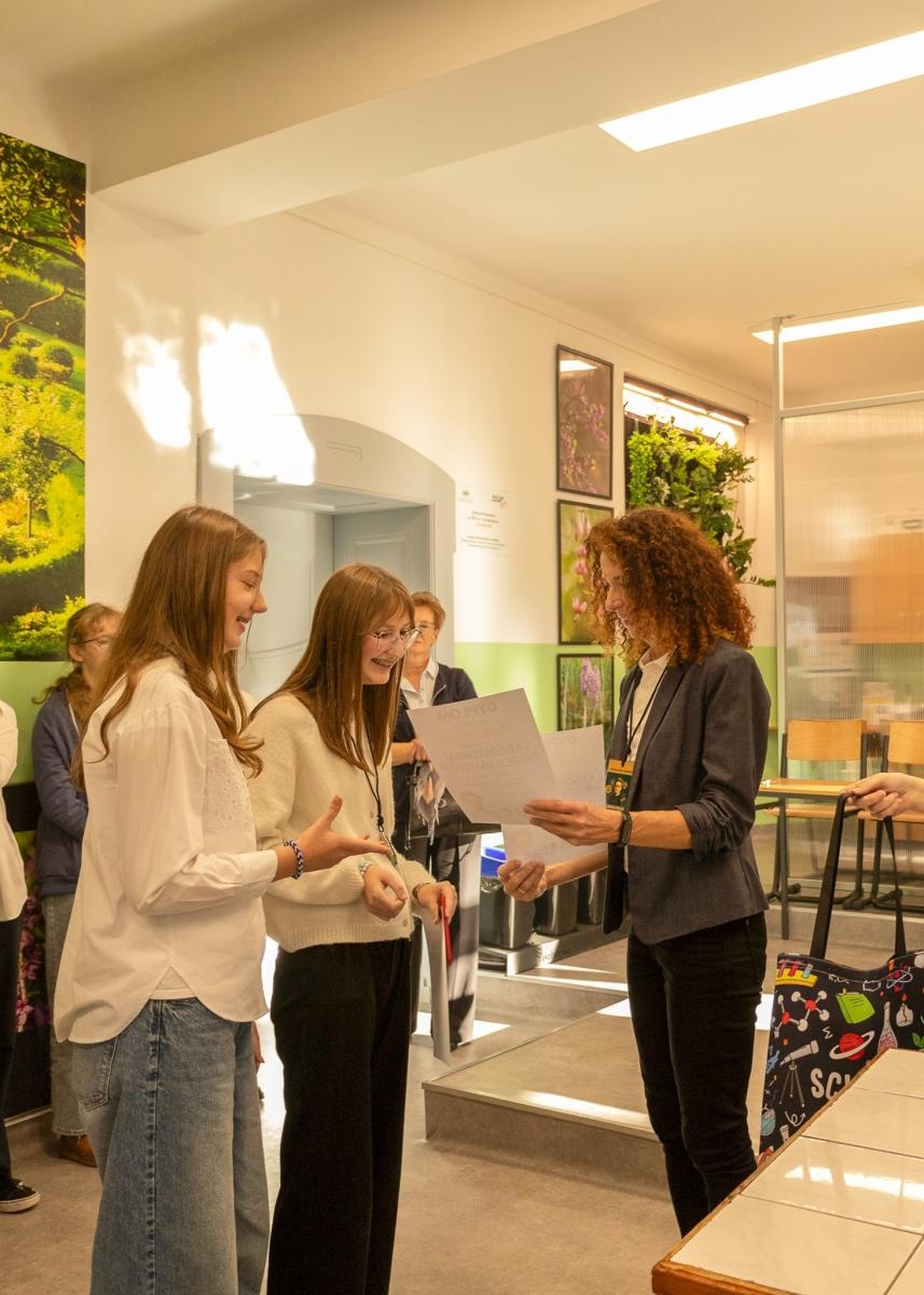 Zdjęcie w galerii na portalu naszraciborz.pl: Laboratorium Dwóch Umysłów - zmagania młodych chemików w ZSO nr 1 wiadomości z regionu